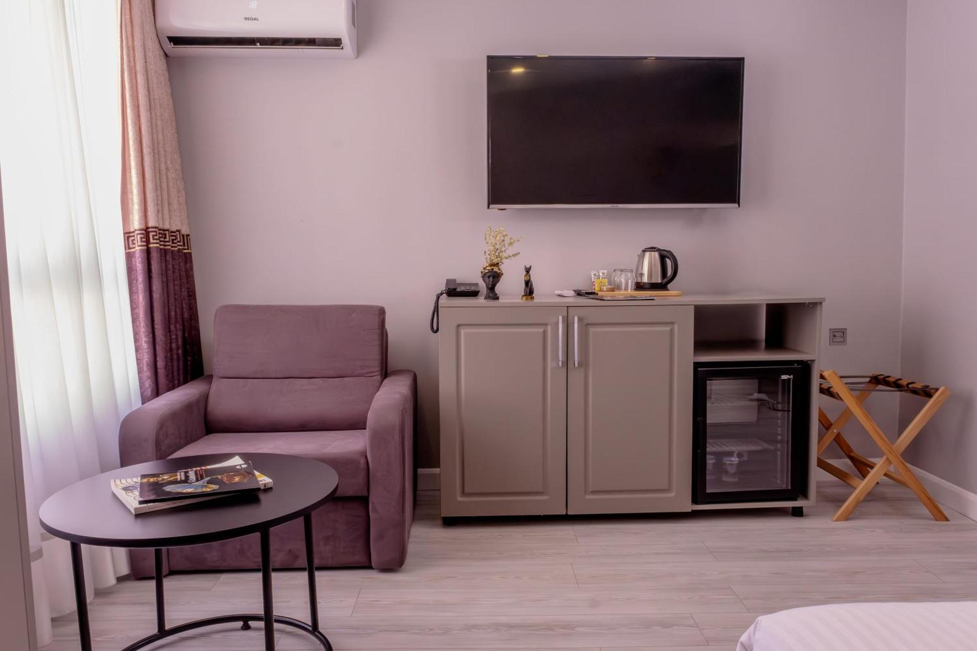 Rubby Hotel Kadikoey Istanbul Bagian luar foto