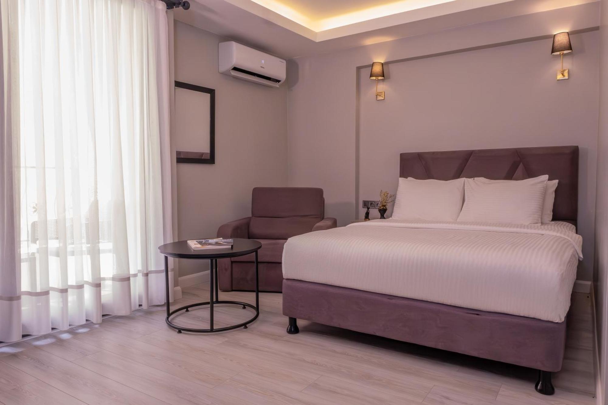 Rubby Hotel Kadikoey Istanbul Bagian luar foto