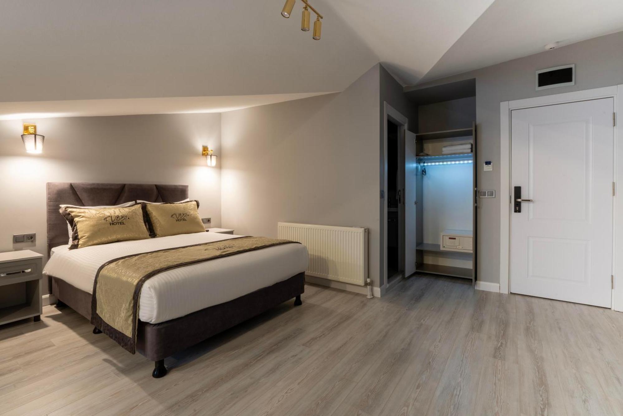 Rubby Hotel Kadikoey Istanbul Bagian luar foto